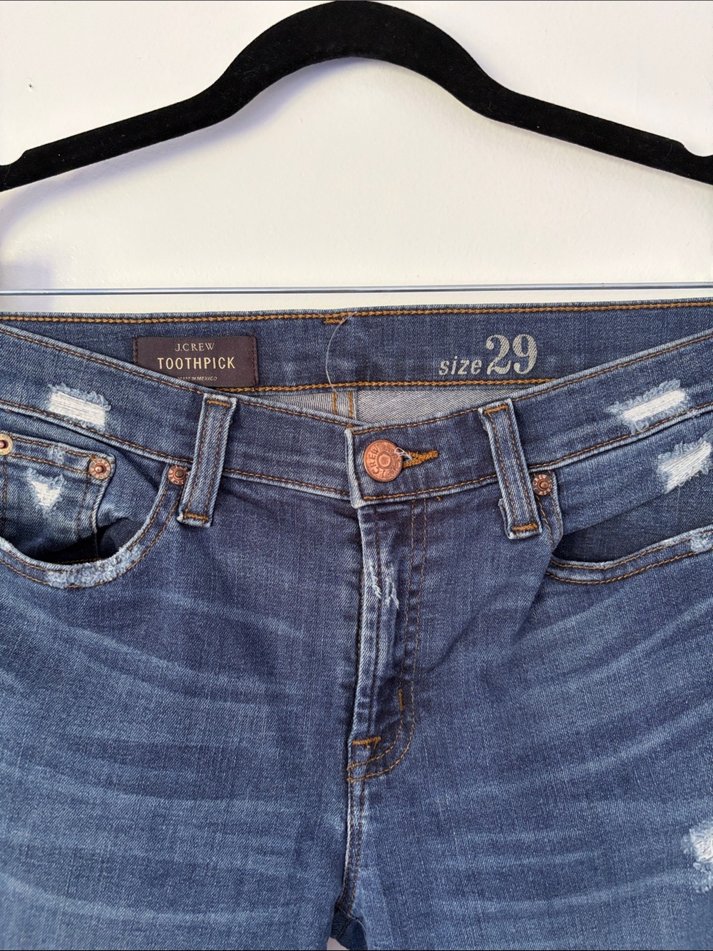NWOT J. Crew Dark Indigo Distressed Skinny Jeans Size 29 - Picture 3 of 5